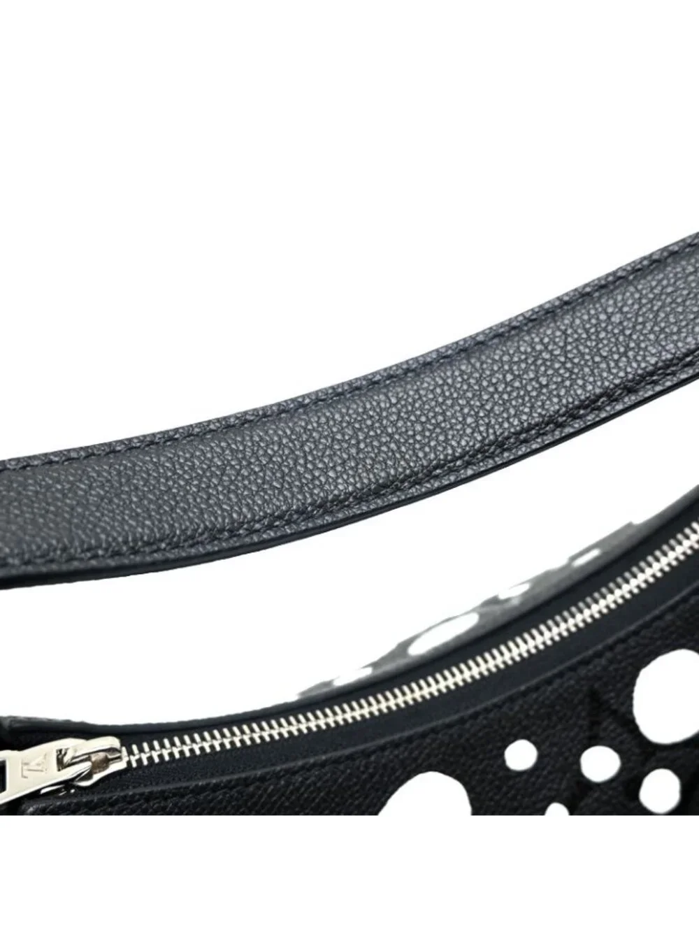 Louis Vuitton Shoulder Bag